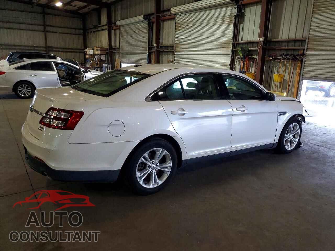 FORD TAURUS 2013 - 1FAHP2E81DG112768