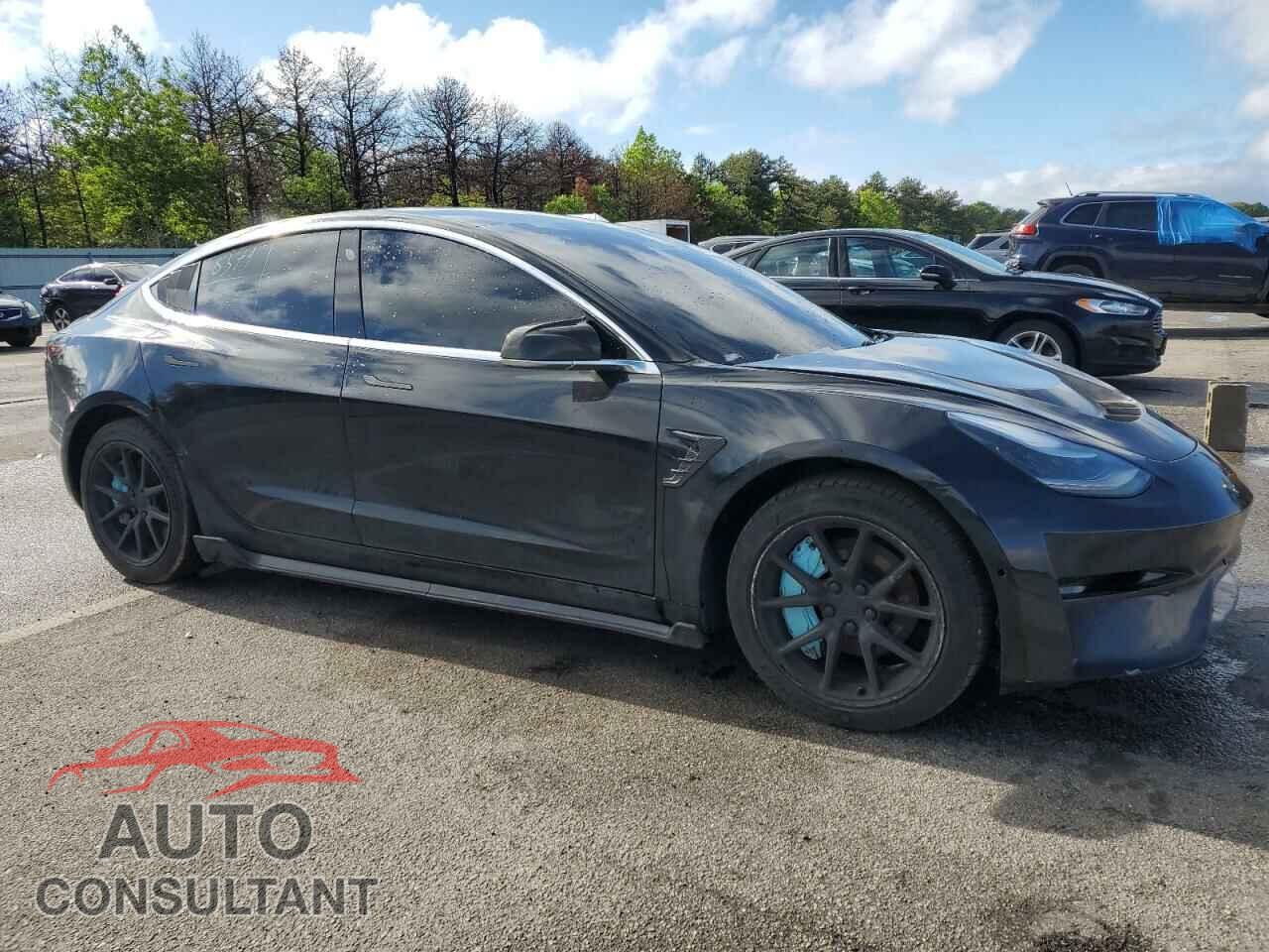 TESLA MODEL 3 2020 - 5YJ3E1EB1LF636706