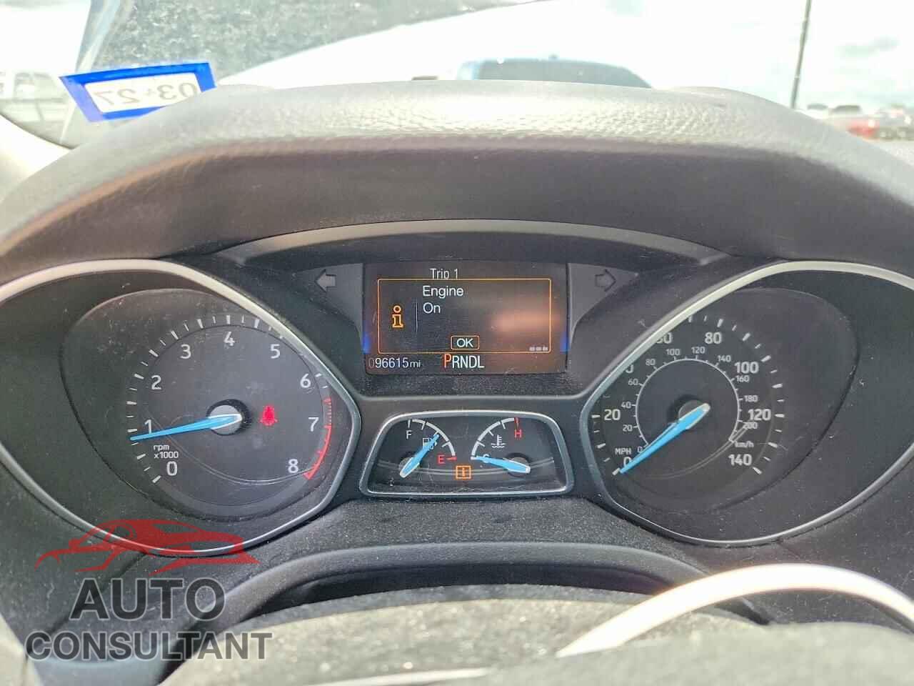 FORD FOCUS 2018 - 1FADP3E2XJL277477