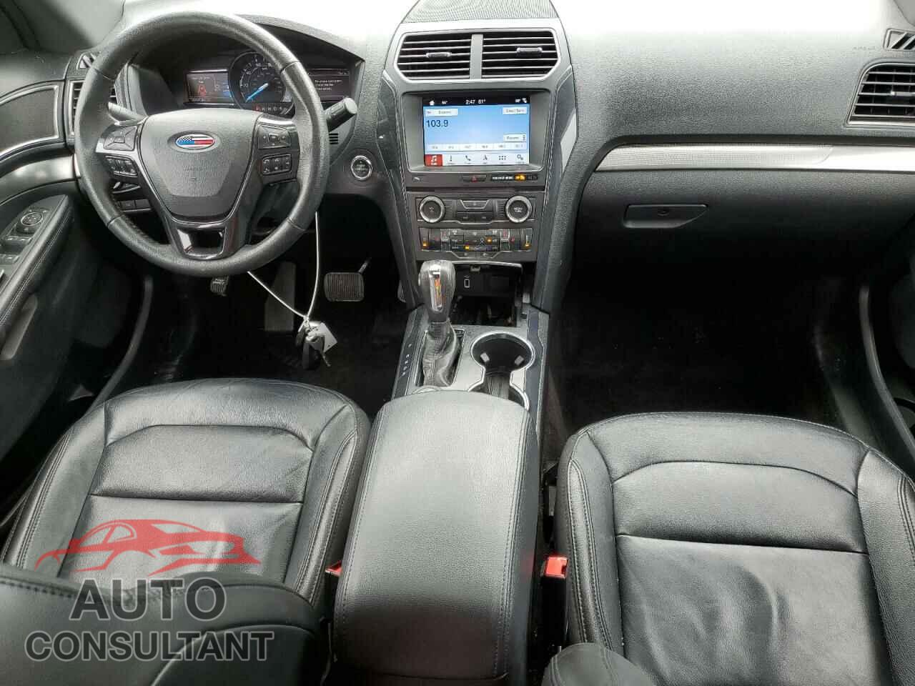 FORD EXPLORER 2018 - 1FM5K8D83JGB43611