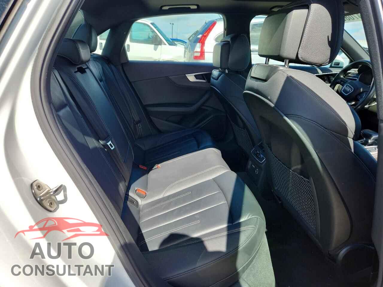 AUDI A4 2023 - WAUEAAF47PN016497