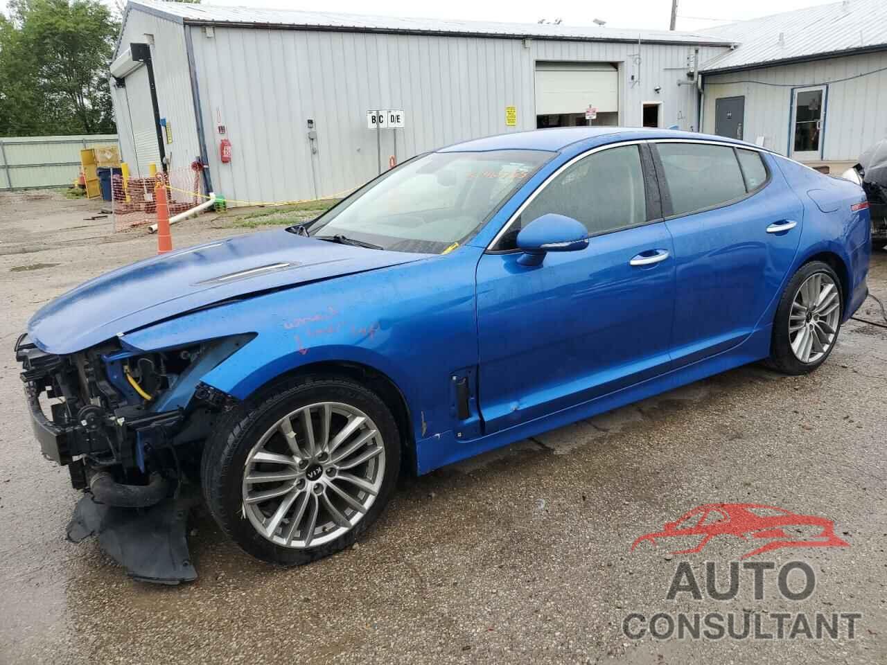 KIA STINGER 2018 - KNAE15LA8J6020920