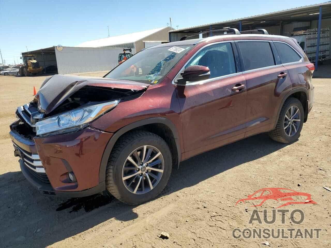 TOYOTA HIGHLANDER 2018 - 5TDJZRFH5JS851186