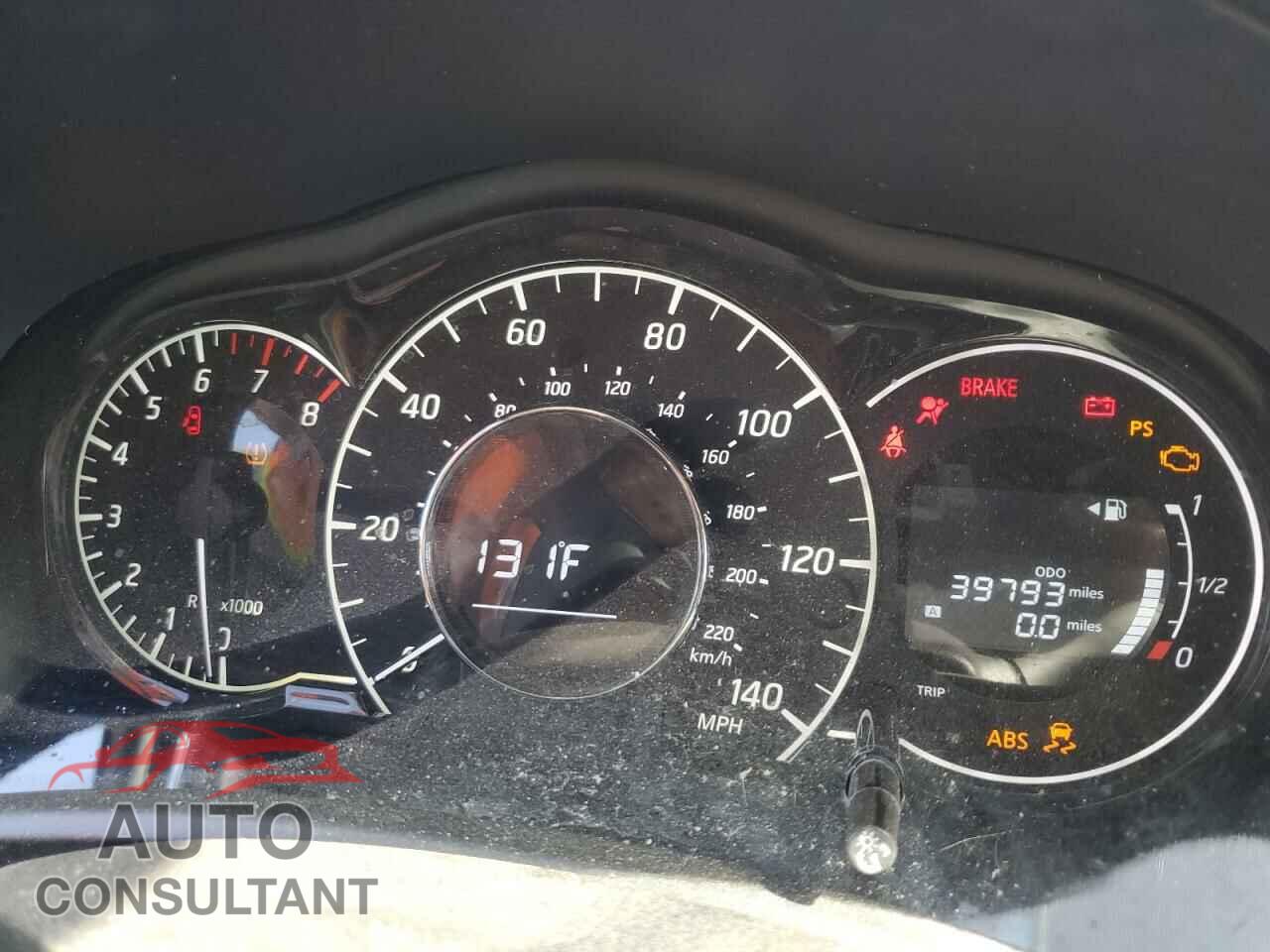 NISSAN VERSA 2017 - 3N1CE2CP3HL365678