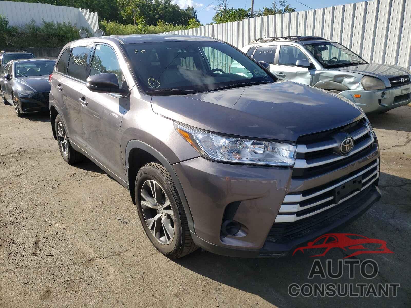 TOYOTA HIGHLANDER 2019 - 5TDBZRFH7KS745750