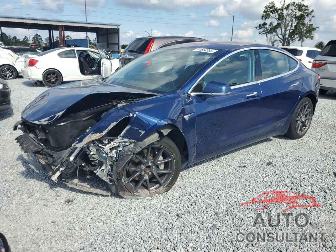 TESLA MODEL 3 2018 - 5YJ3E1EA8JF008971