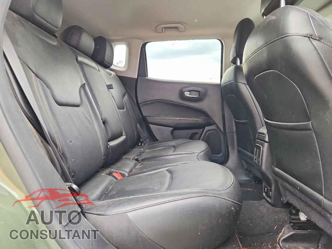 JEEP COMPASS 2021 - 3C4NJDCB2MT558917