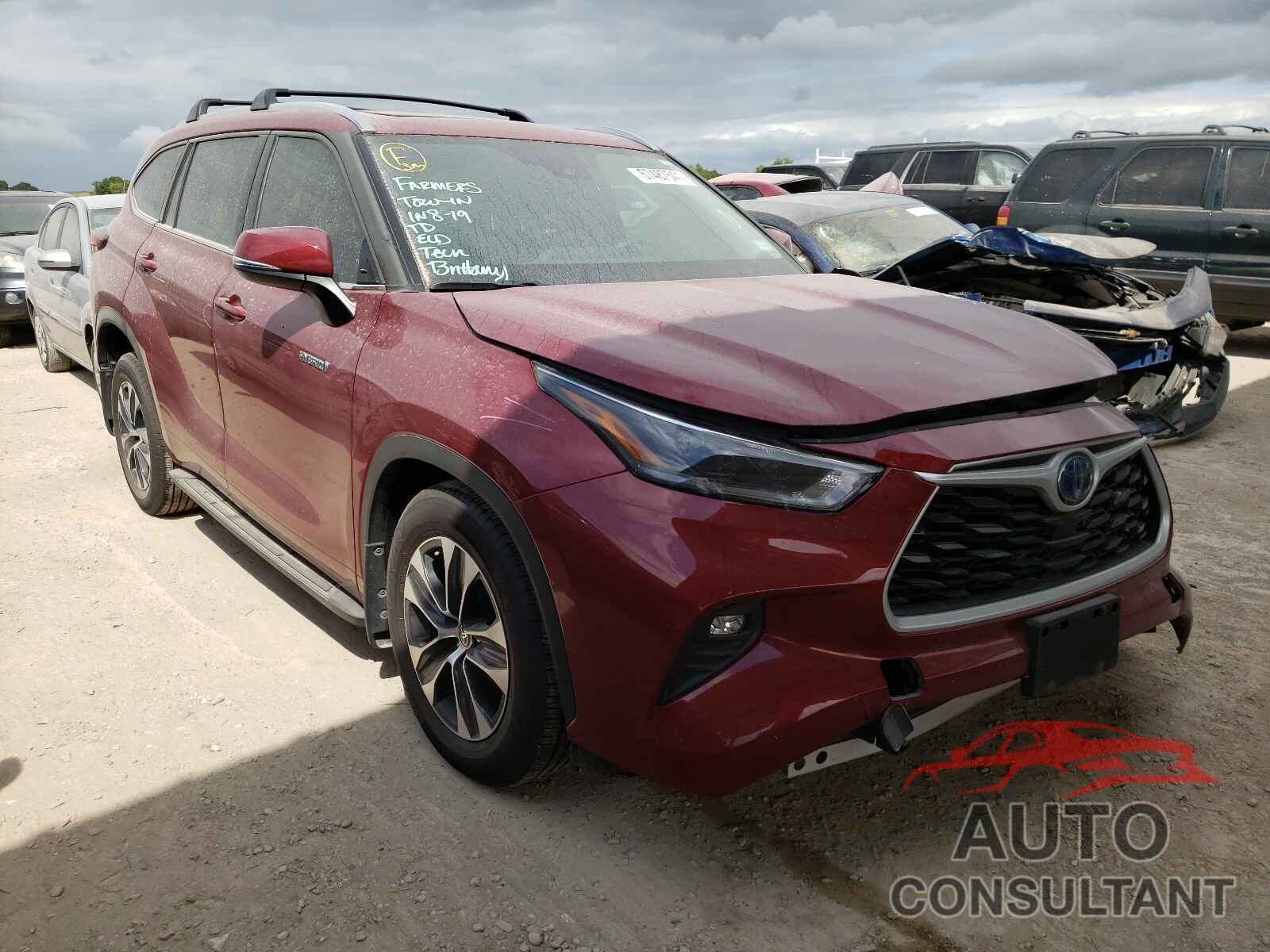 TOYOTA HIGHLANDER 2021 - 5TDGARAH5MS503997