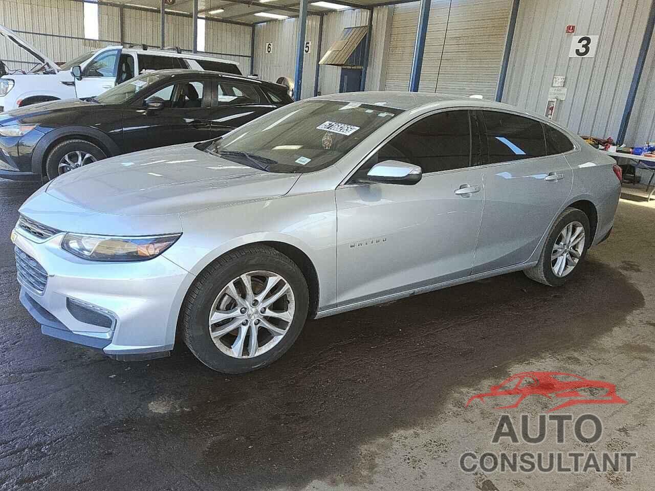CHEVROLET MALIBU 2018 - 1G1ZD5ST0JF174349