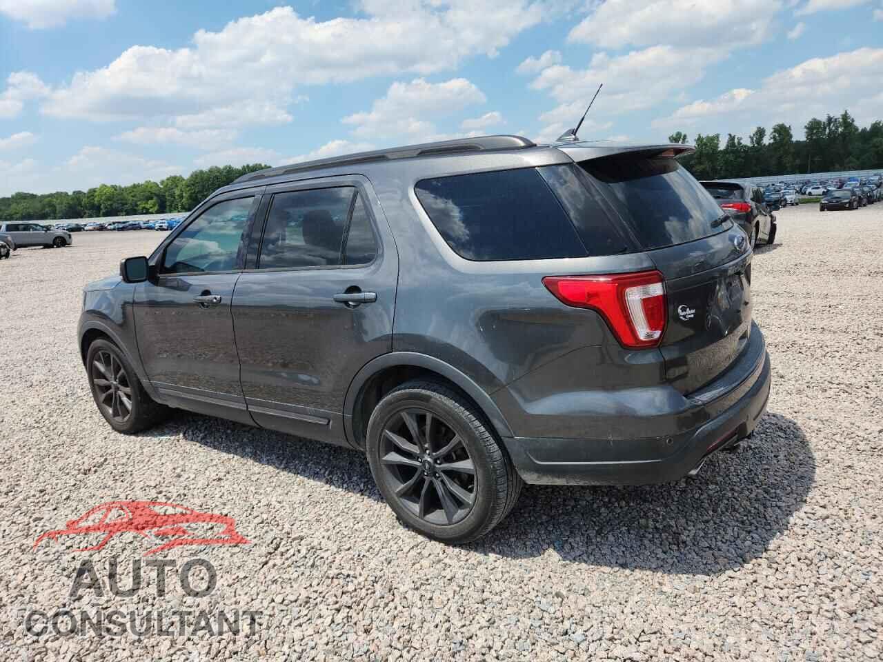FORD EXPLORER 2018 - 1FM5K7D88JGB15569