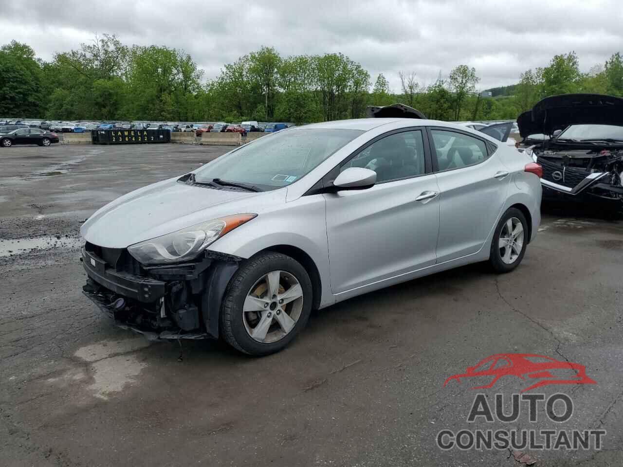 HYUNDAI ELANTRA 2013 - KMHDH4AE9DU632503