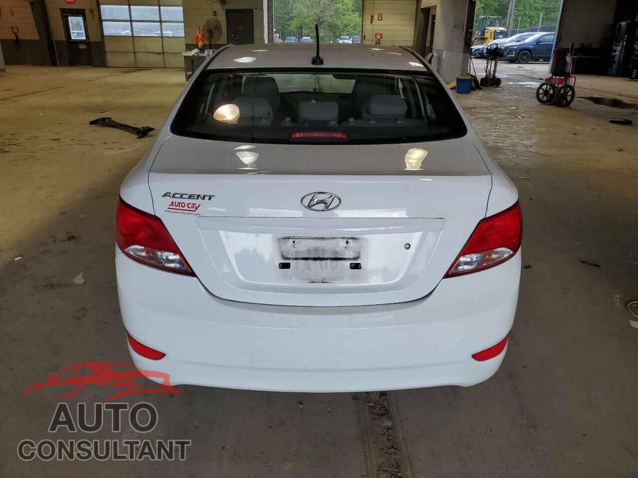 HYUNDAI ACCENT 2016 - KMHCU4AEXGU975056