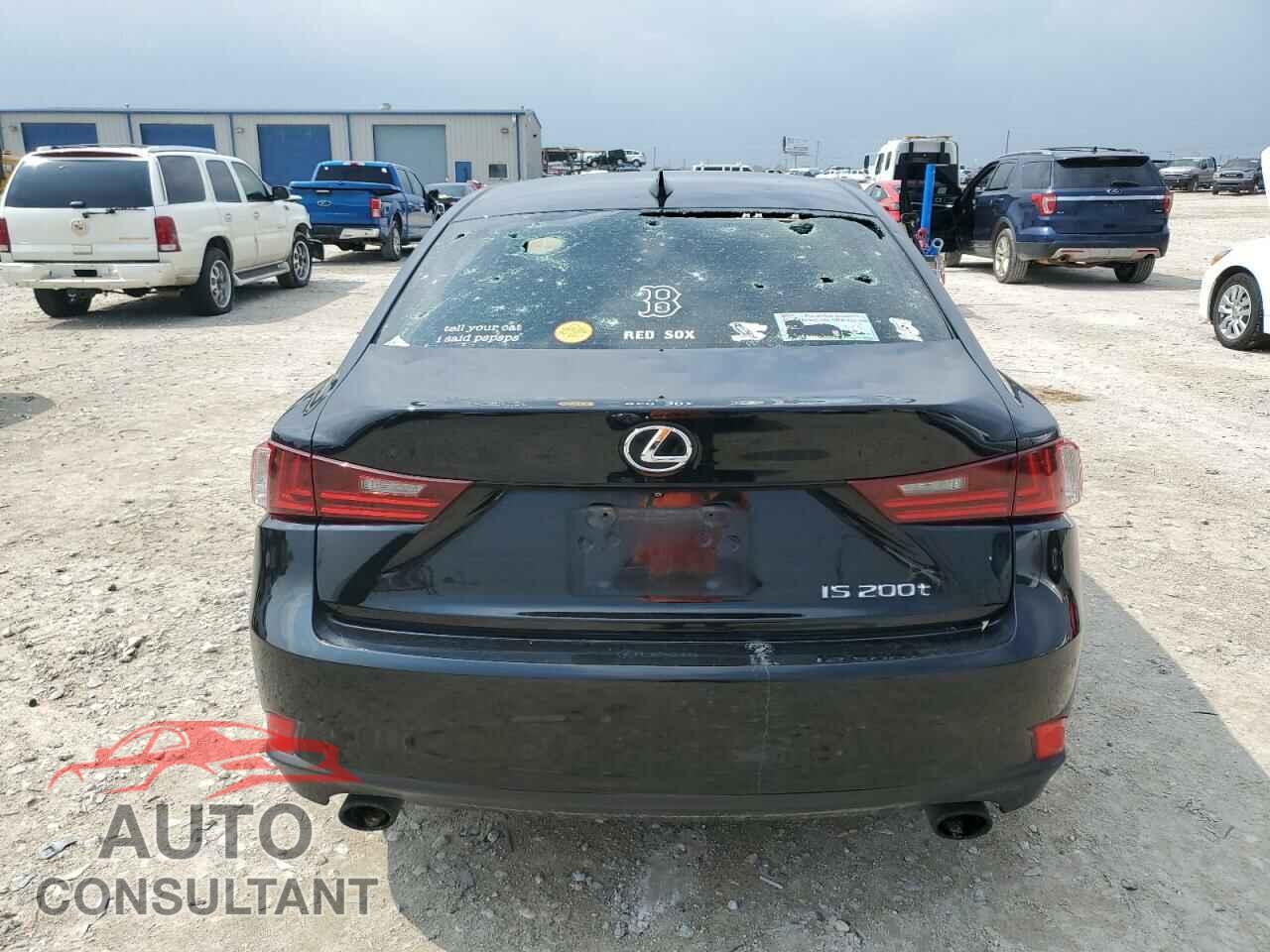 LEXUS IS 2016 - JTHBA1D26G5025018