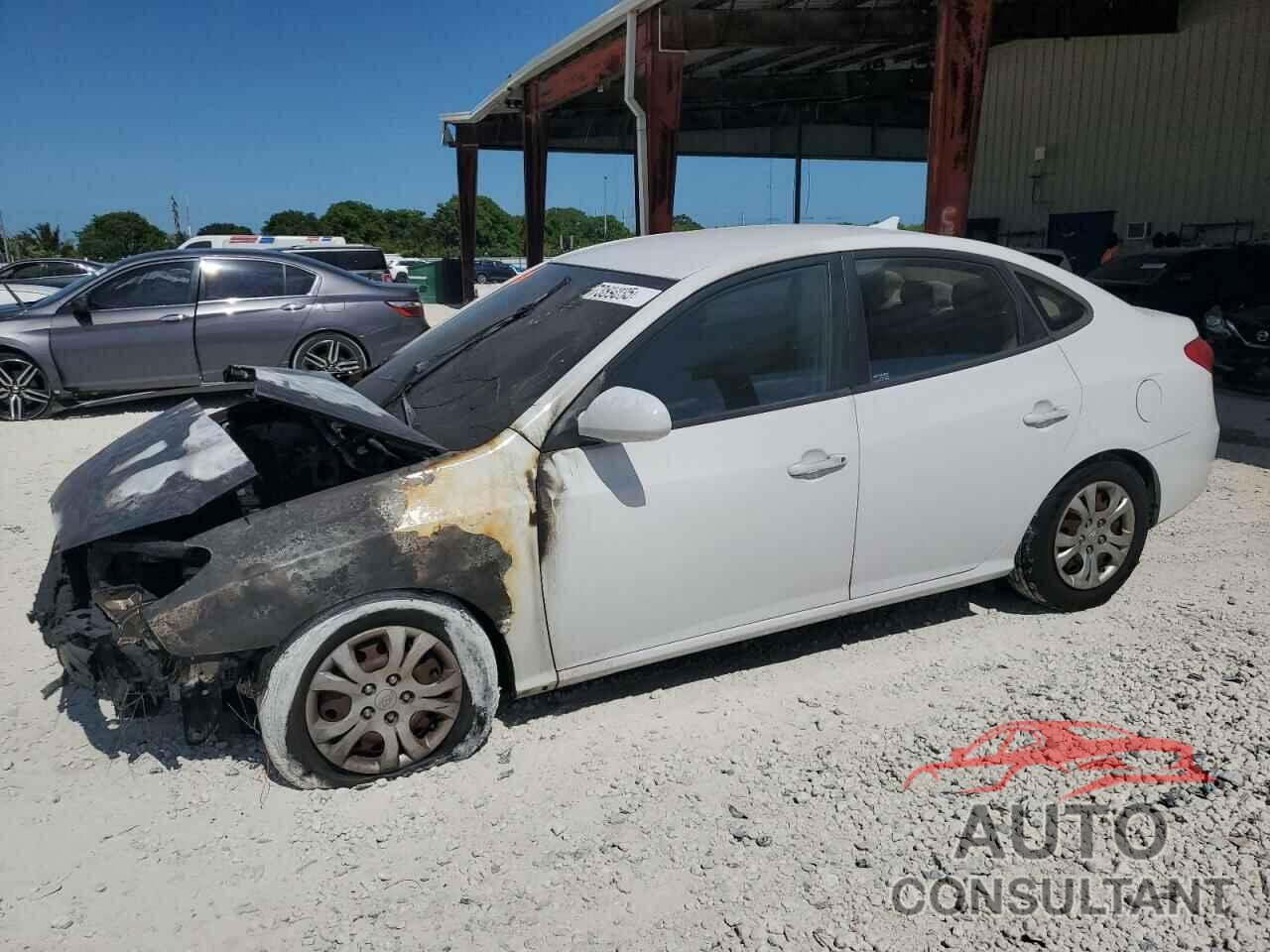 HYUNDAI ELANTRA 2010 - KMHDU4AD9AU852450