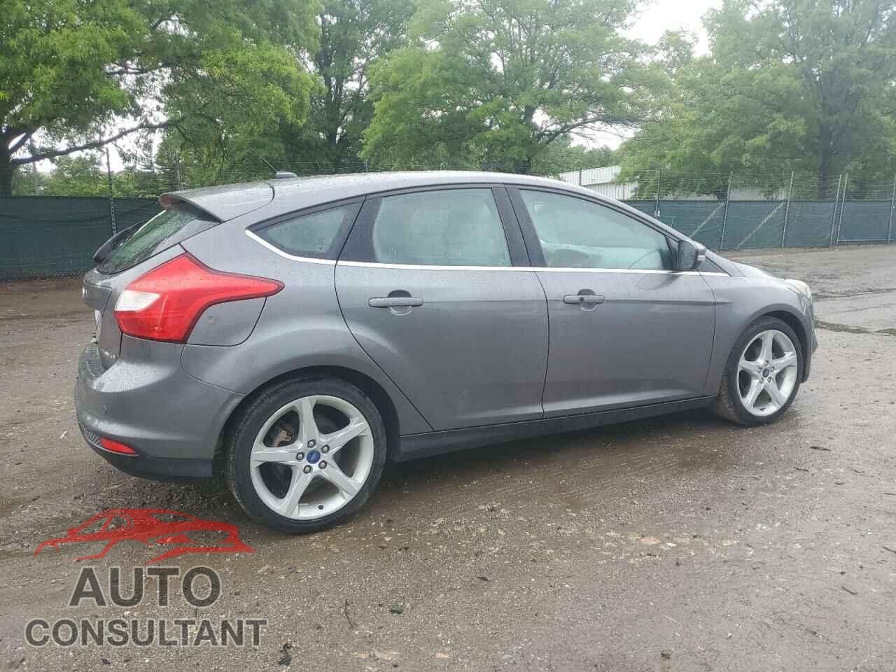 FORD FOCUS 2012 - 1FAHP3N24CL182773