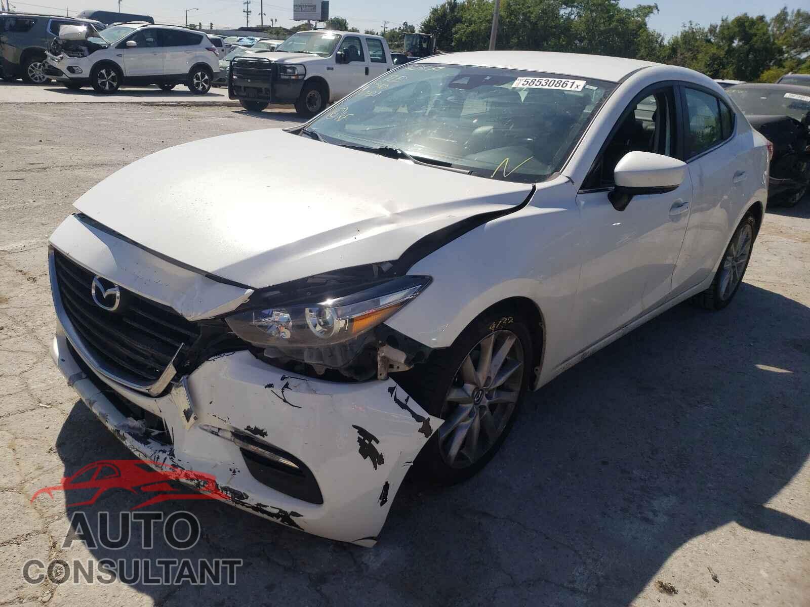 MAZDA 3 2017 - 3MZBN1V74HM152679