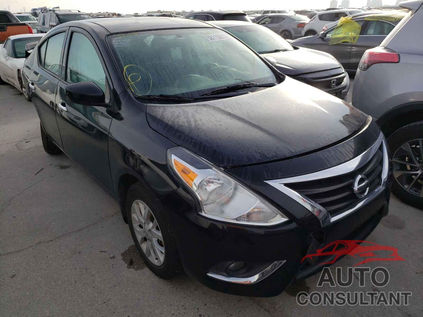 NISSAN VERSA 2019 - 3N1CN7APXKL843893