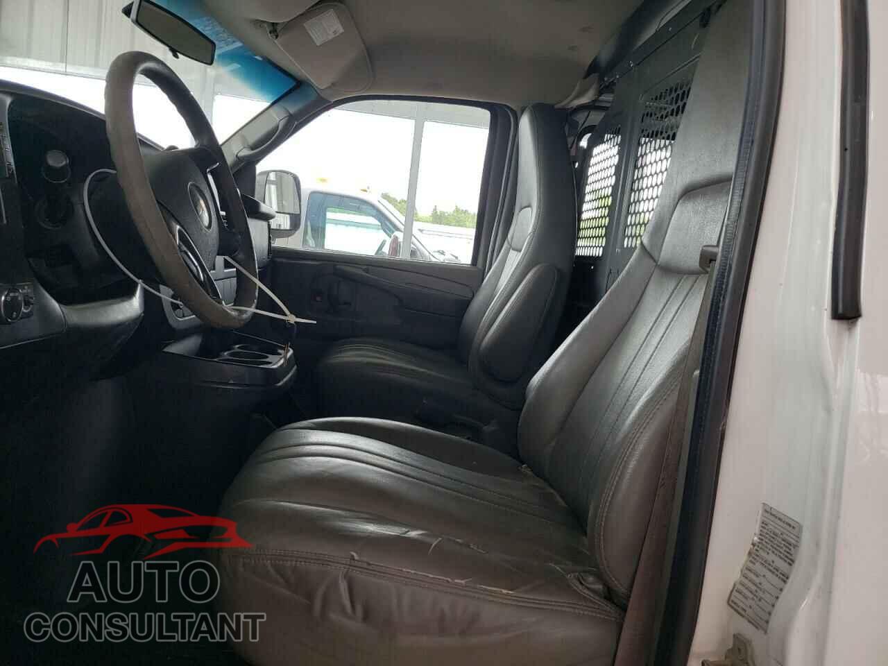 CHEVROLET EXPRESS 2014 - 1GCSGAFX4E1129066