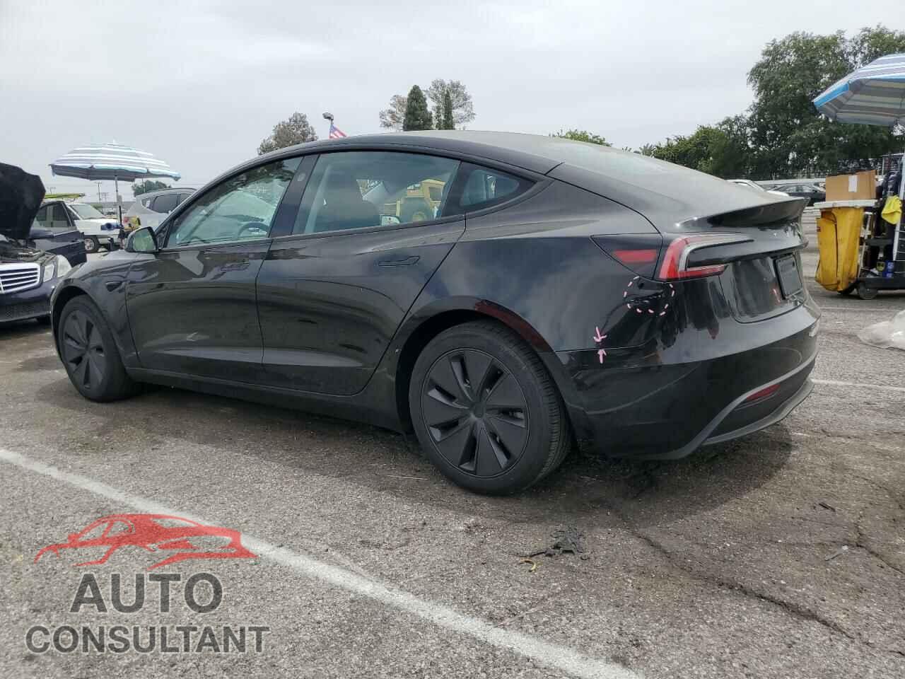 TESLA MODEL 3 2024 - 5YJ3E1EA7RF744716