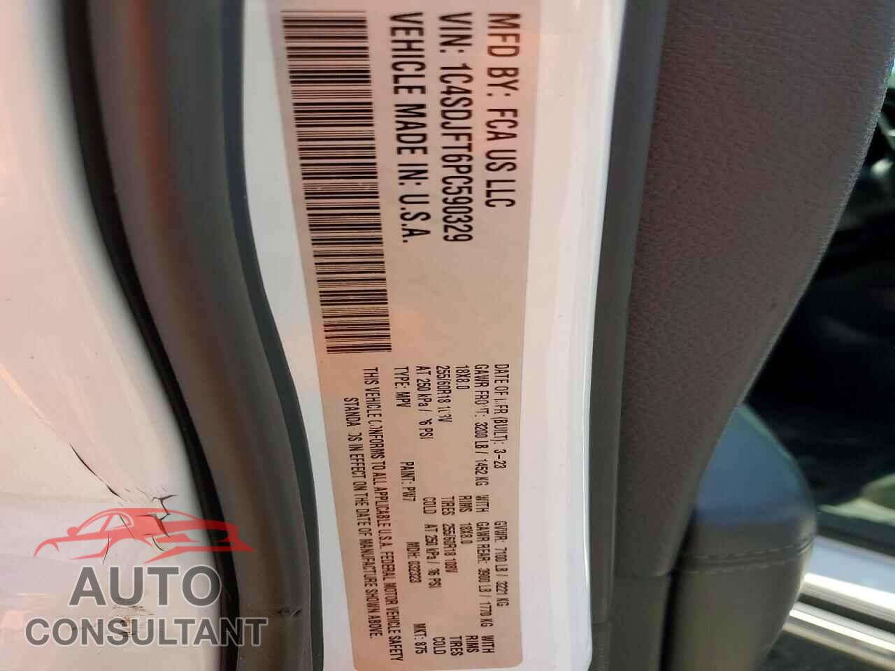 DODGE DURANGO 2023 - 1C4SDJFT6PC590329
