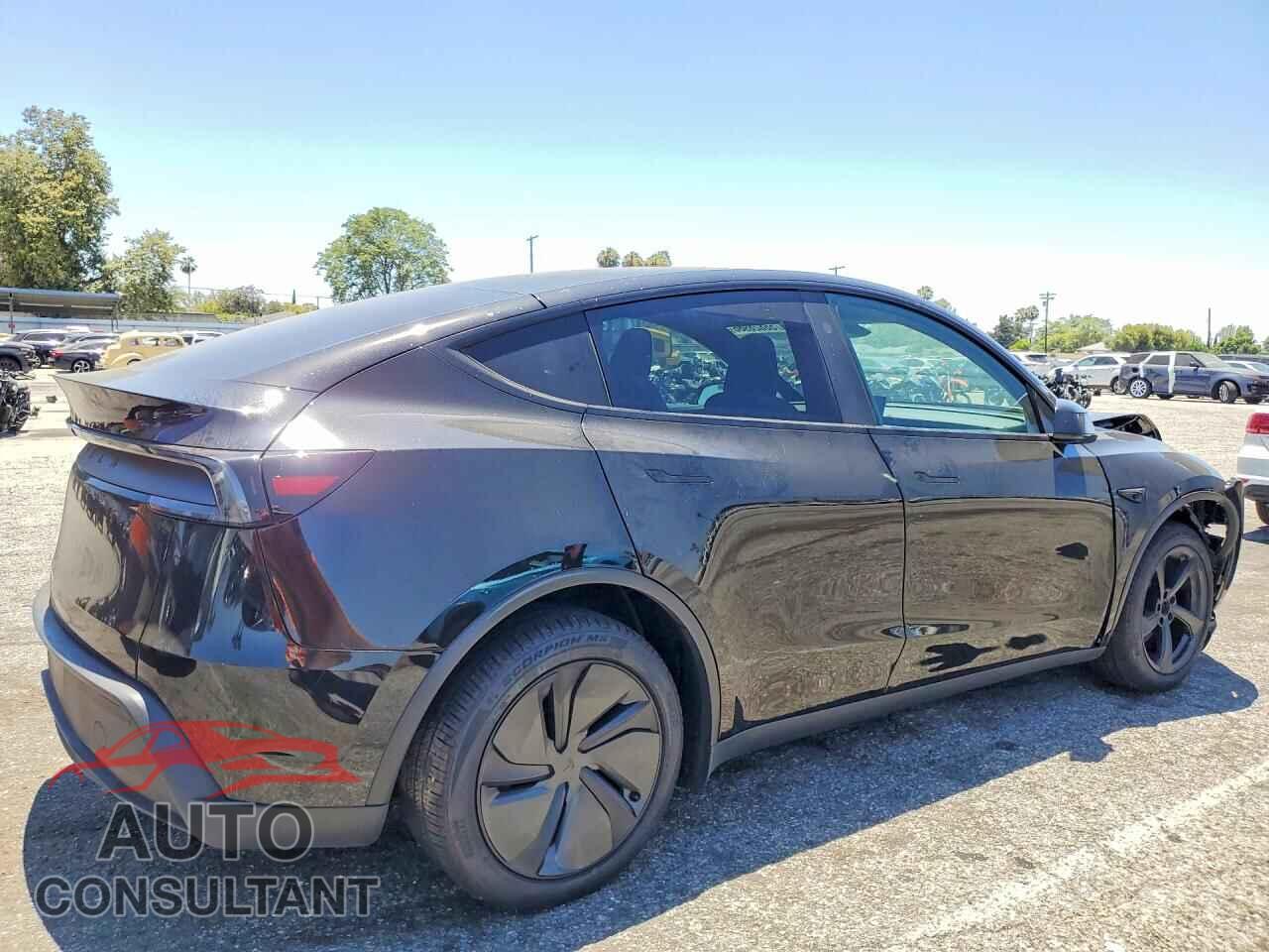 TESLA MODEL Y 2026 - 7SAYGDEDXTF589035