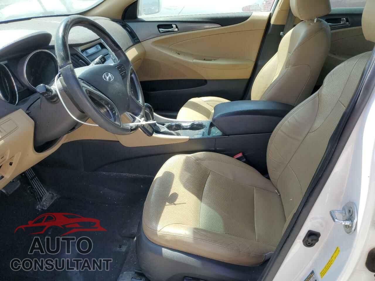 HYUNDAI SONATA 2012 - KMHEC4A40CA046539
