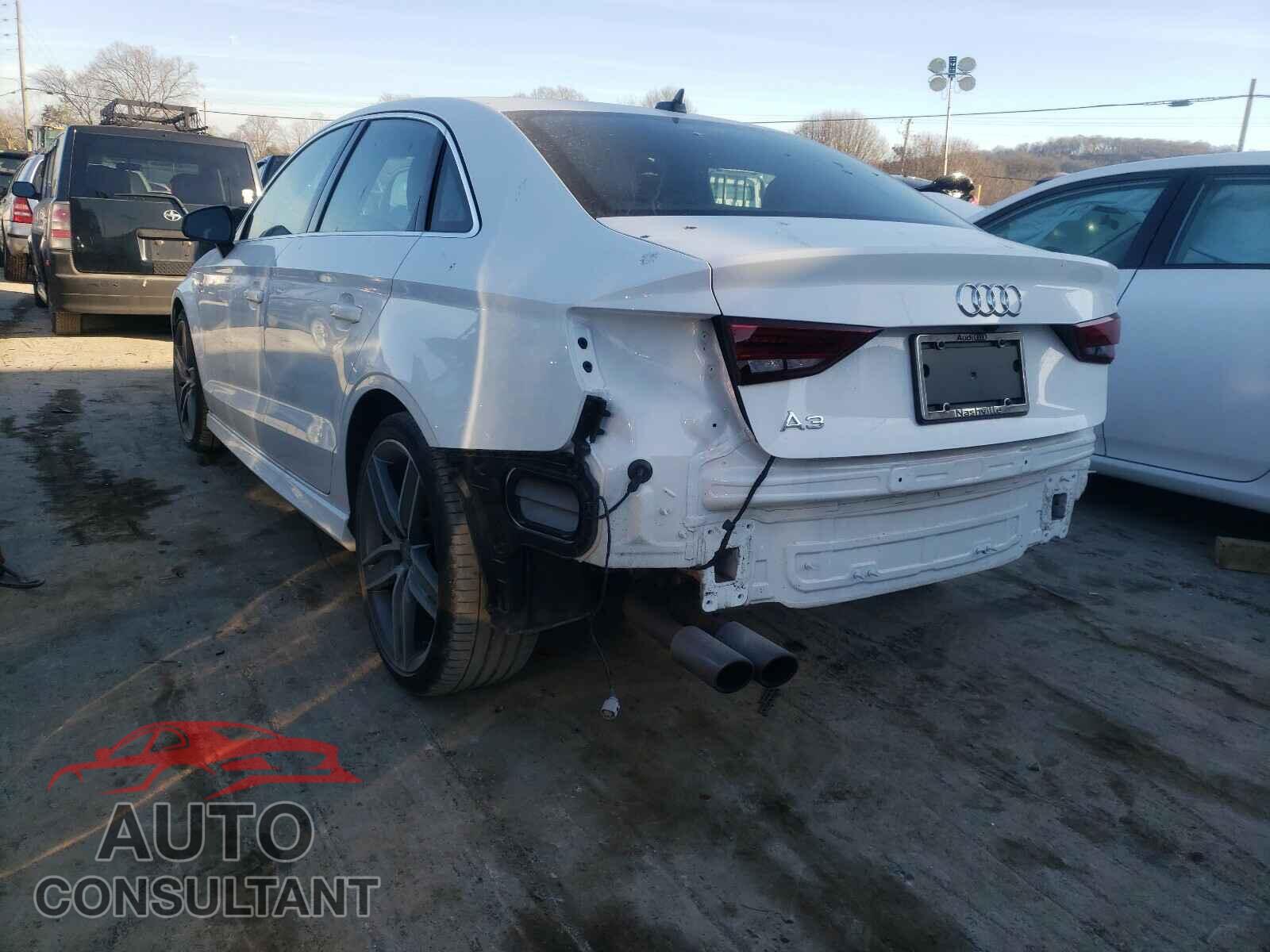 AUDI A3 2019 - WAUGUGFF9K1011306