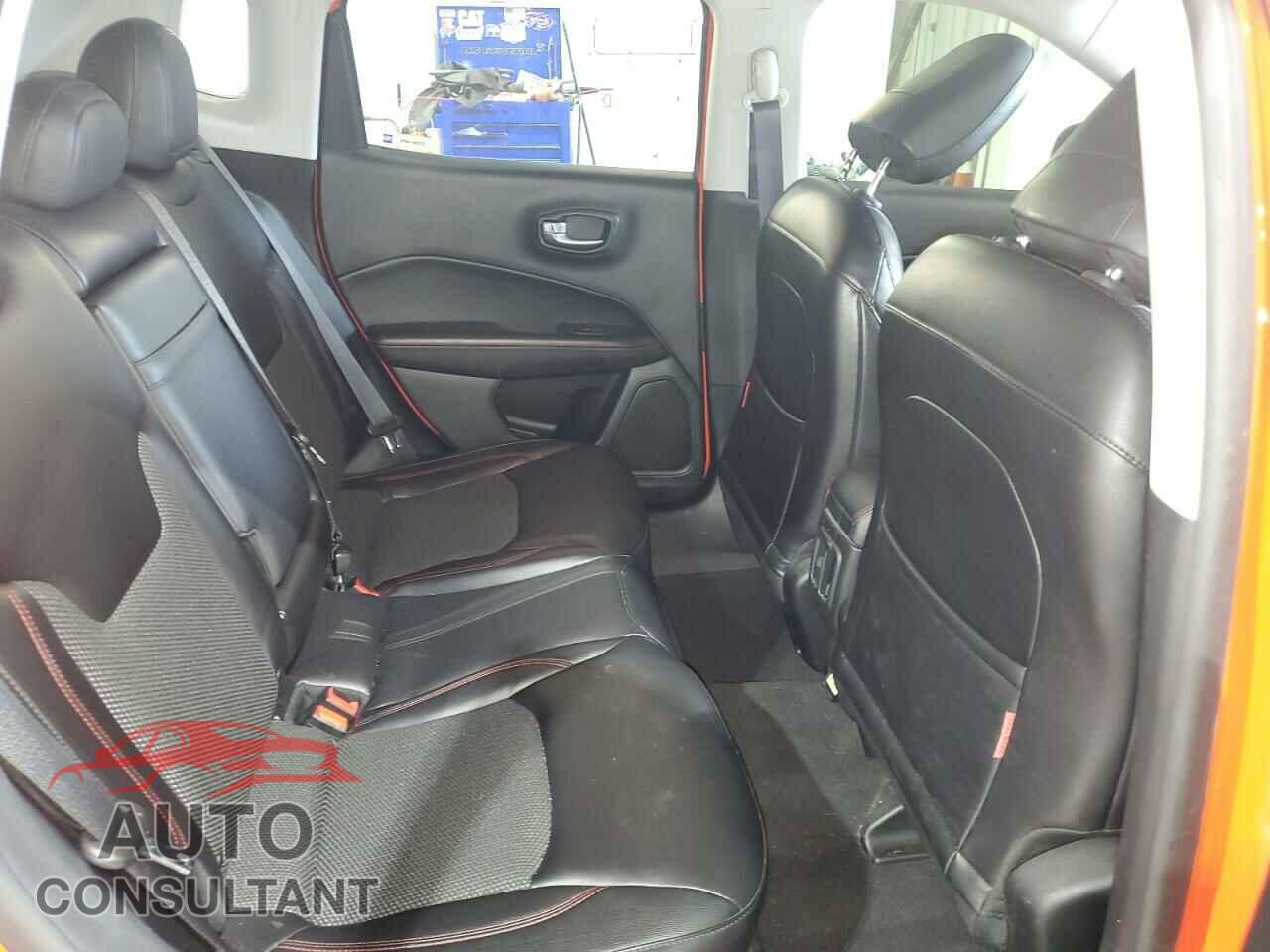 JEEP COMPASS 2017 - 3C4NJDDB4HT640927