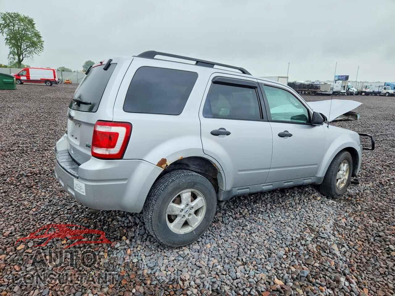 FORD ESCAPE 2010 - 1FMCU9DG6AKB41010