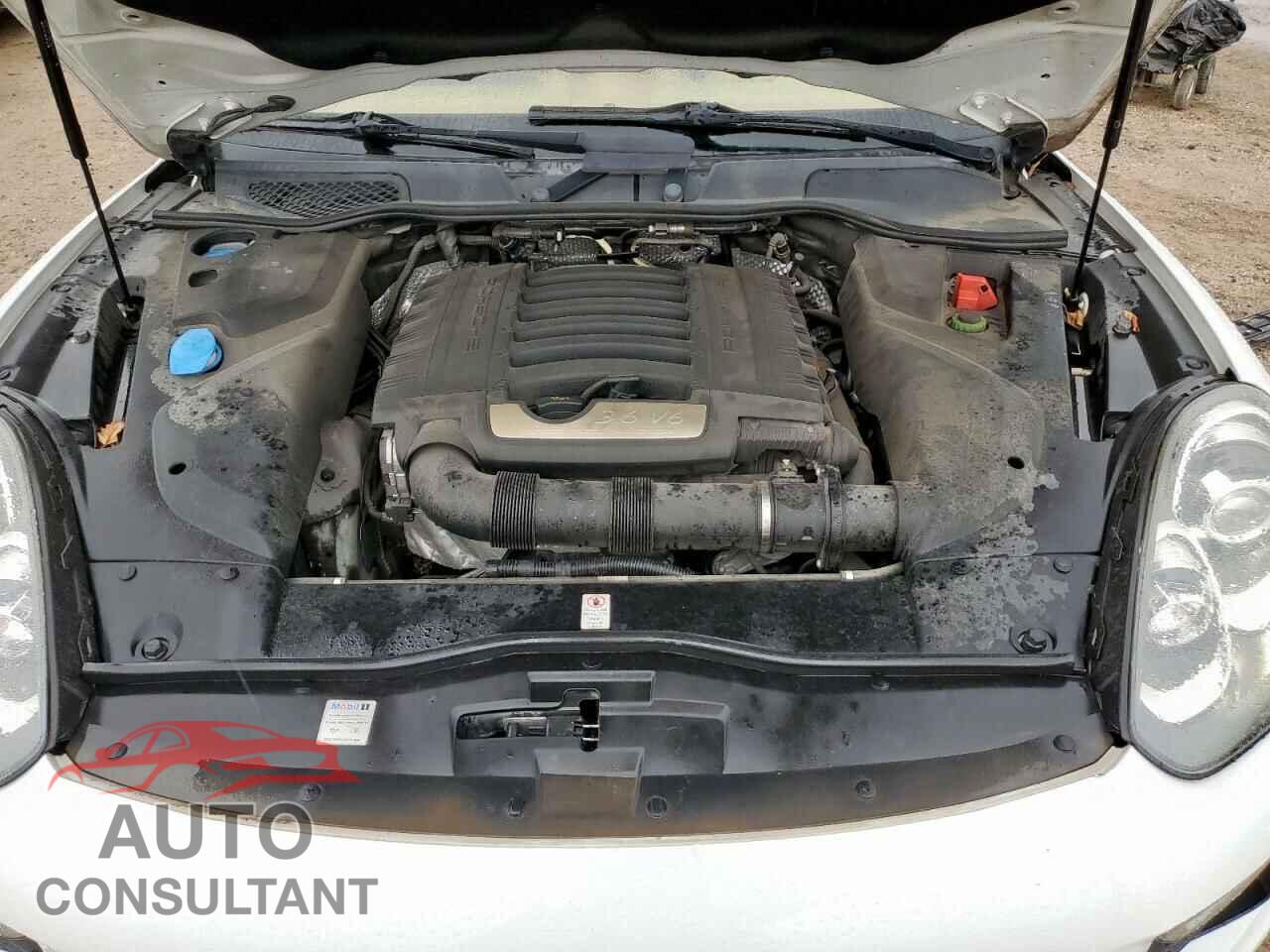 PORSCHE CAYENNE 2016 - WP1AA2A28GLA02311