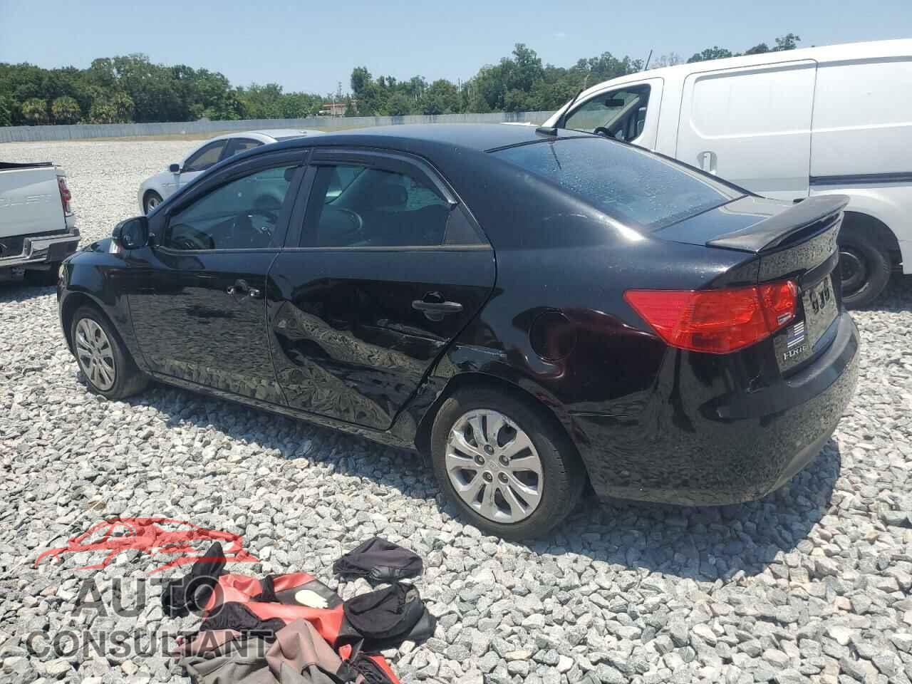 KIA FORTE 2011 - KNAFU4A26B5890643
