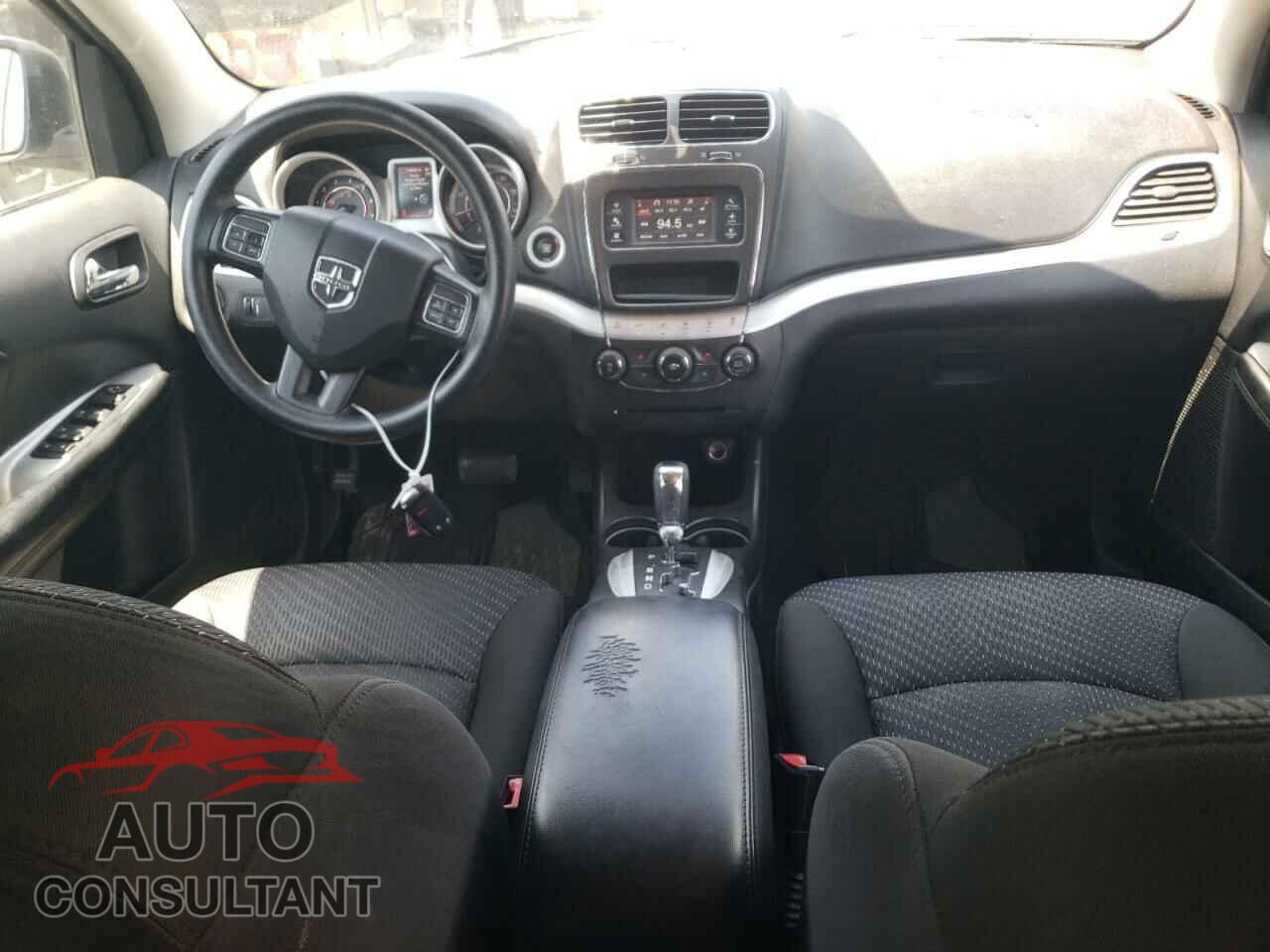 DODGE JOURNEY 2017 - 3C4PDCBBXHT598051