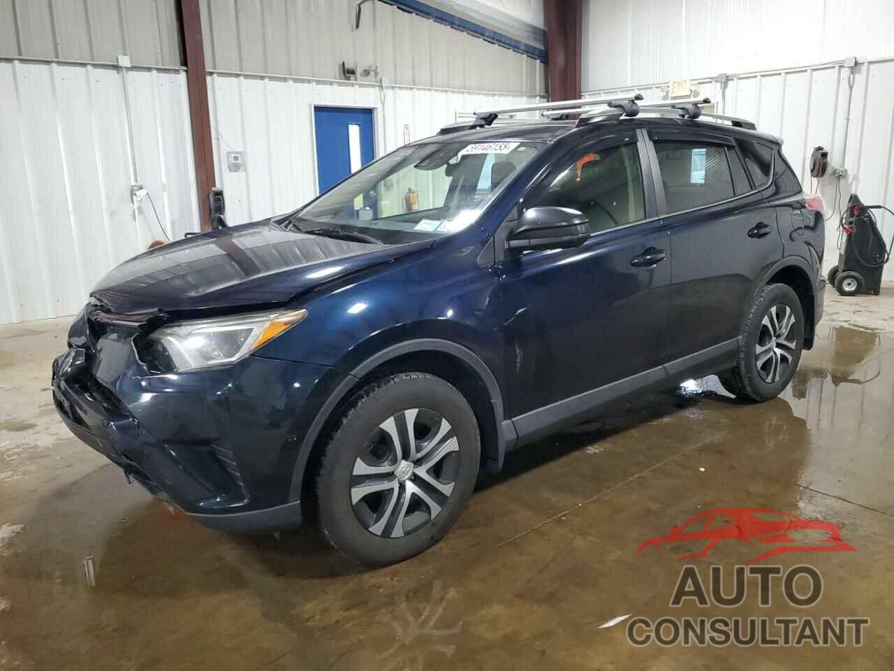 TOYOTA RAV4 2017 - JTMBFREV0HJ174267