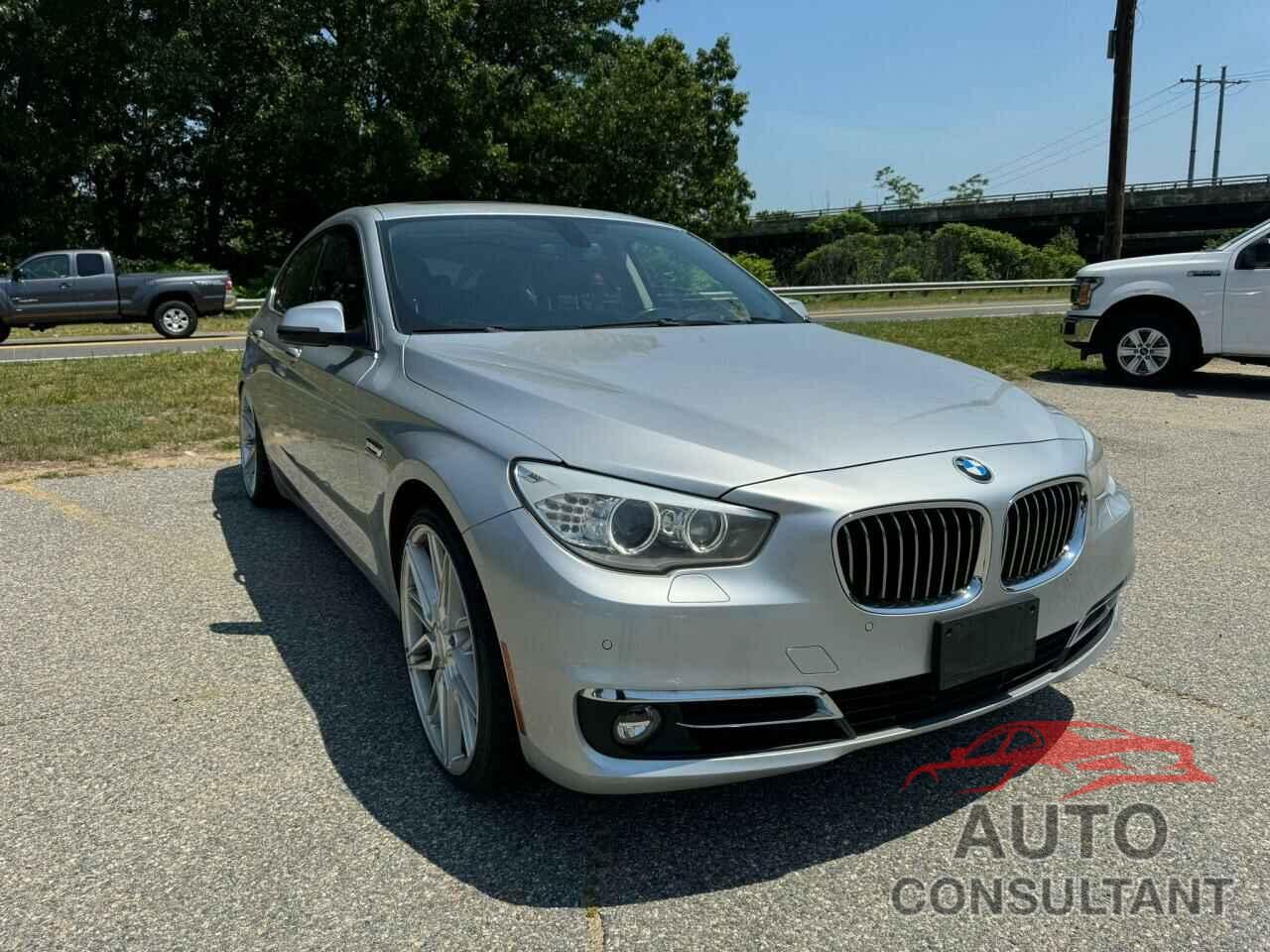 BMW 5 SERIES 2016 - WBA5M4C56GD186829