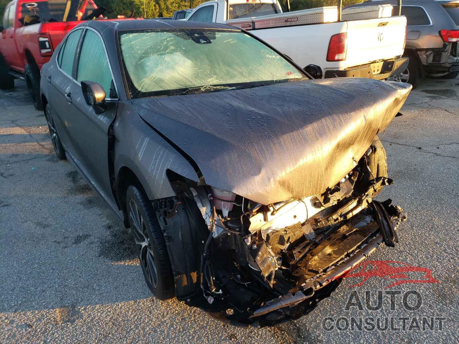 TOYOTA CAMRY 2019 - 4T1B11HK8KU206708