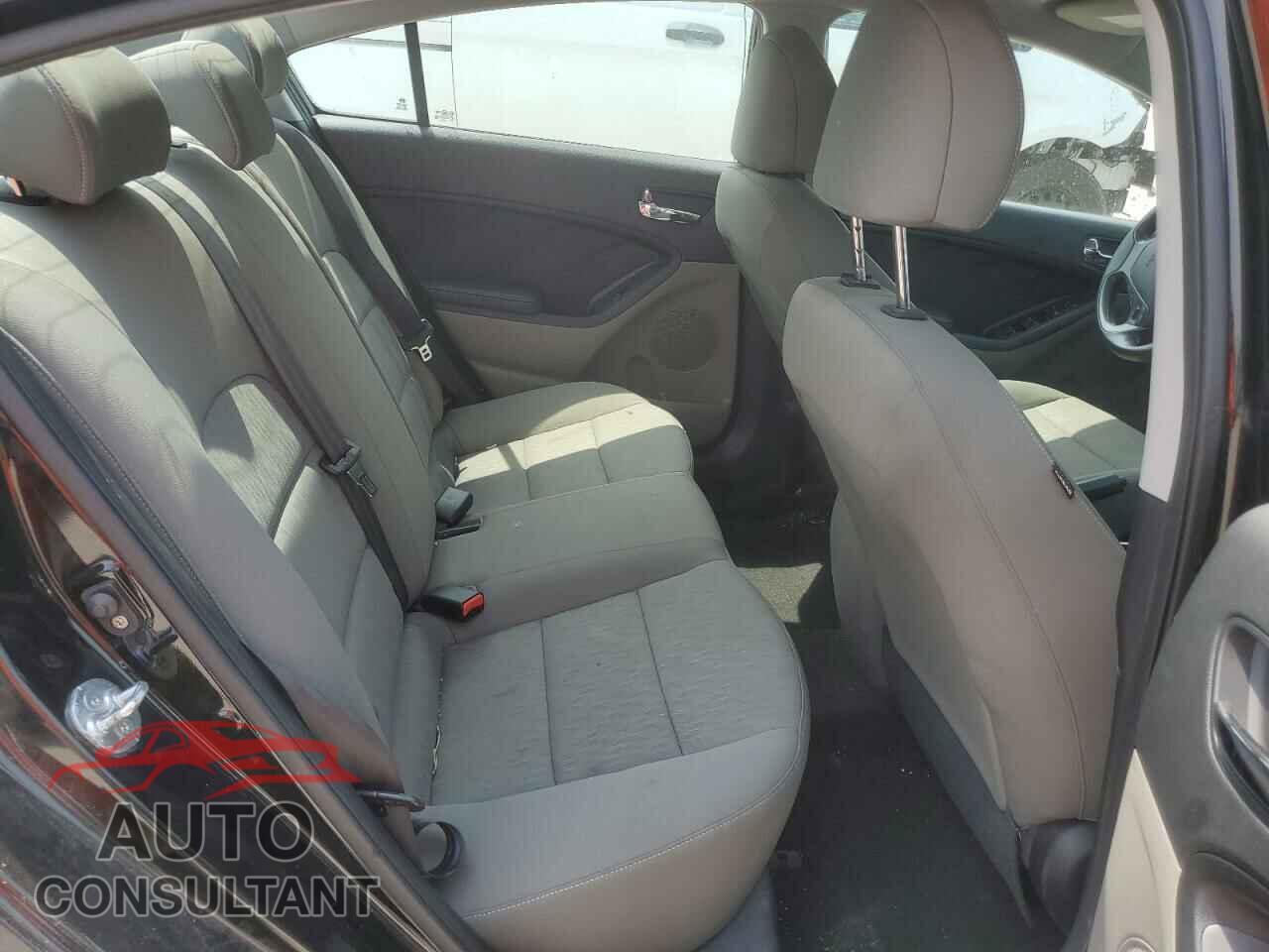 KIA FORTE 2016 - KNAFK4A68G5500142