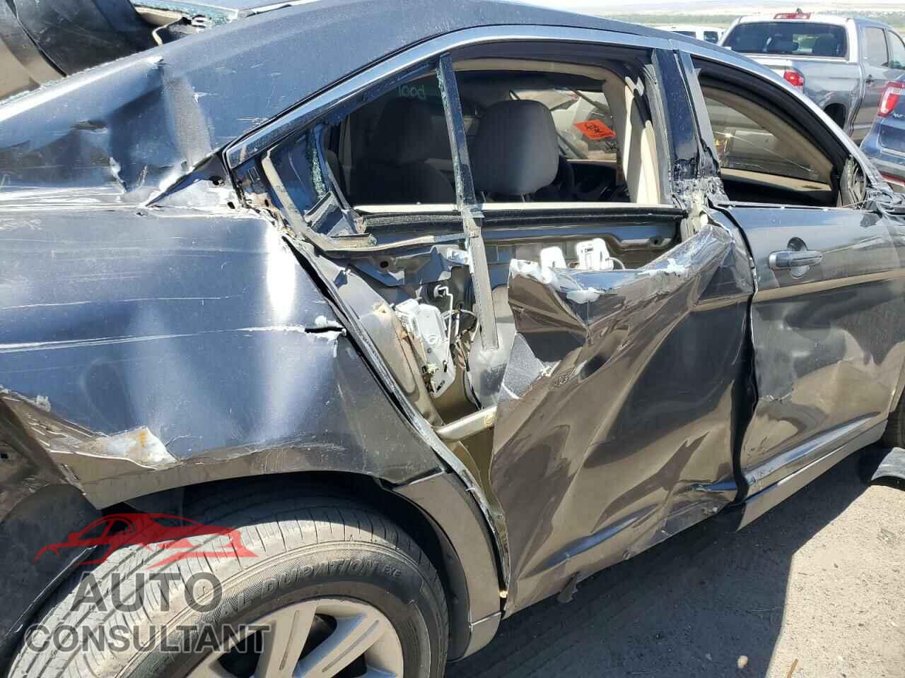 FORD TAURUS 2011 - 1FAHP2DW5BG187258