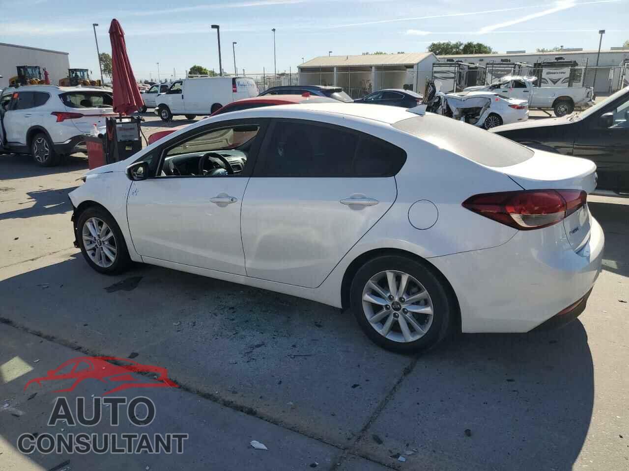 KIA FORTE 2017 - 3KPFL4A74HE147252
