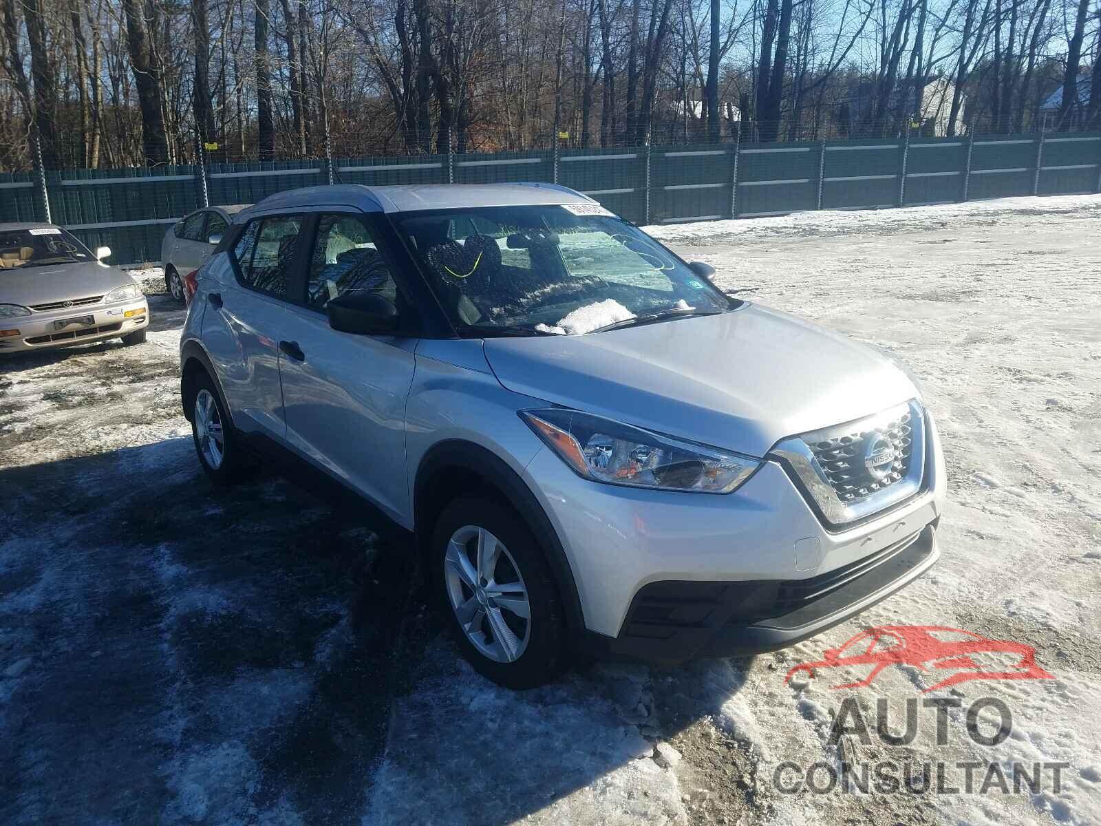 NISSAN KICKS 2019 - 3N1CP5CU6KL518739