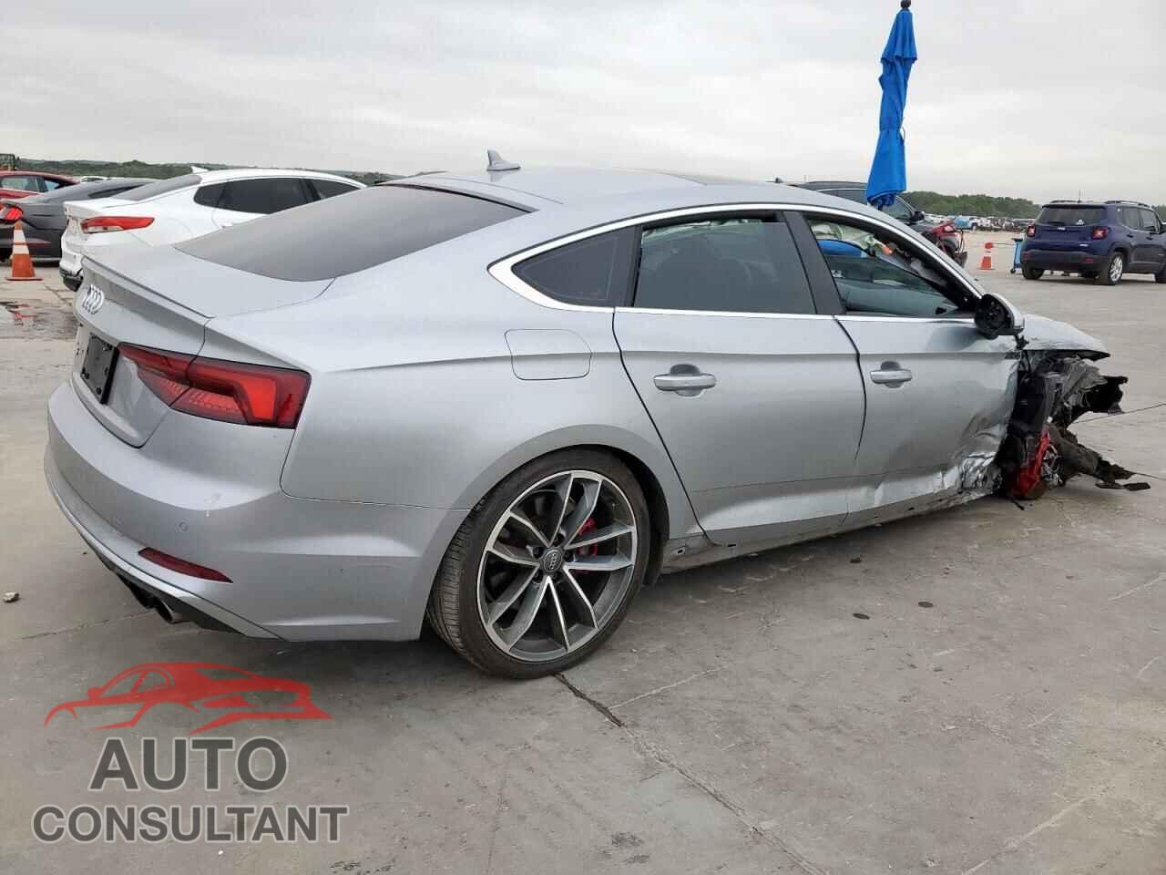 AUDI S5/RS5 2018 - WAUC4CF5XJA063542