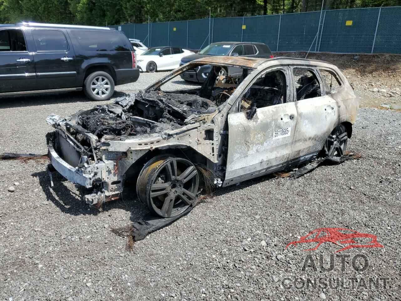 VOLVO XC60 2019 - LYV102RK8KB201641
