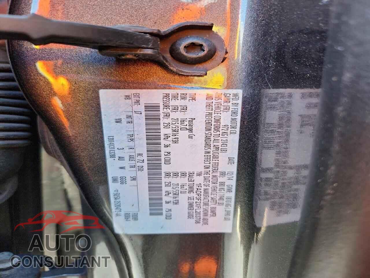 FORD FOCUS 2015 - 1FADP3F2XFL203708