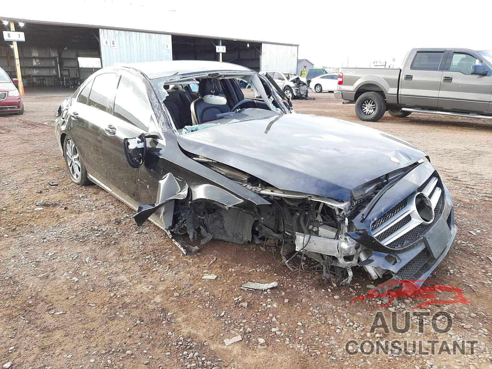MERCEDES-BENZ C-CLASS 2017 - 55SWF4JB8HU184549