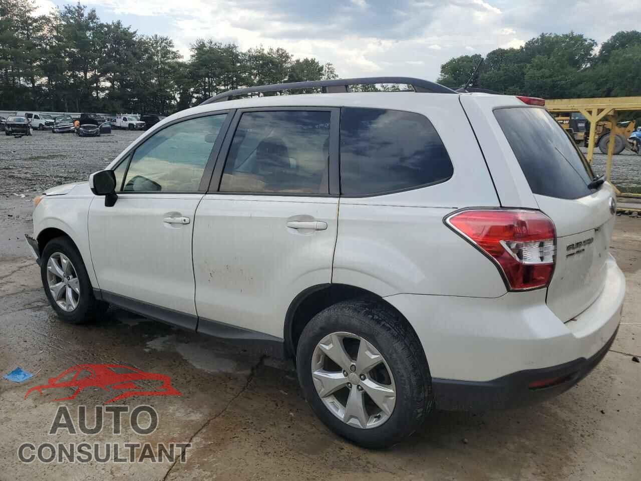 SUBARU FORESTER 2015 - JF2SJADC4FH817614