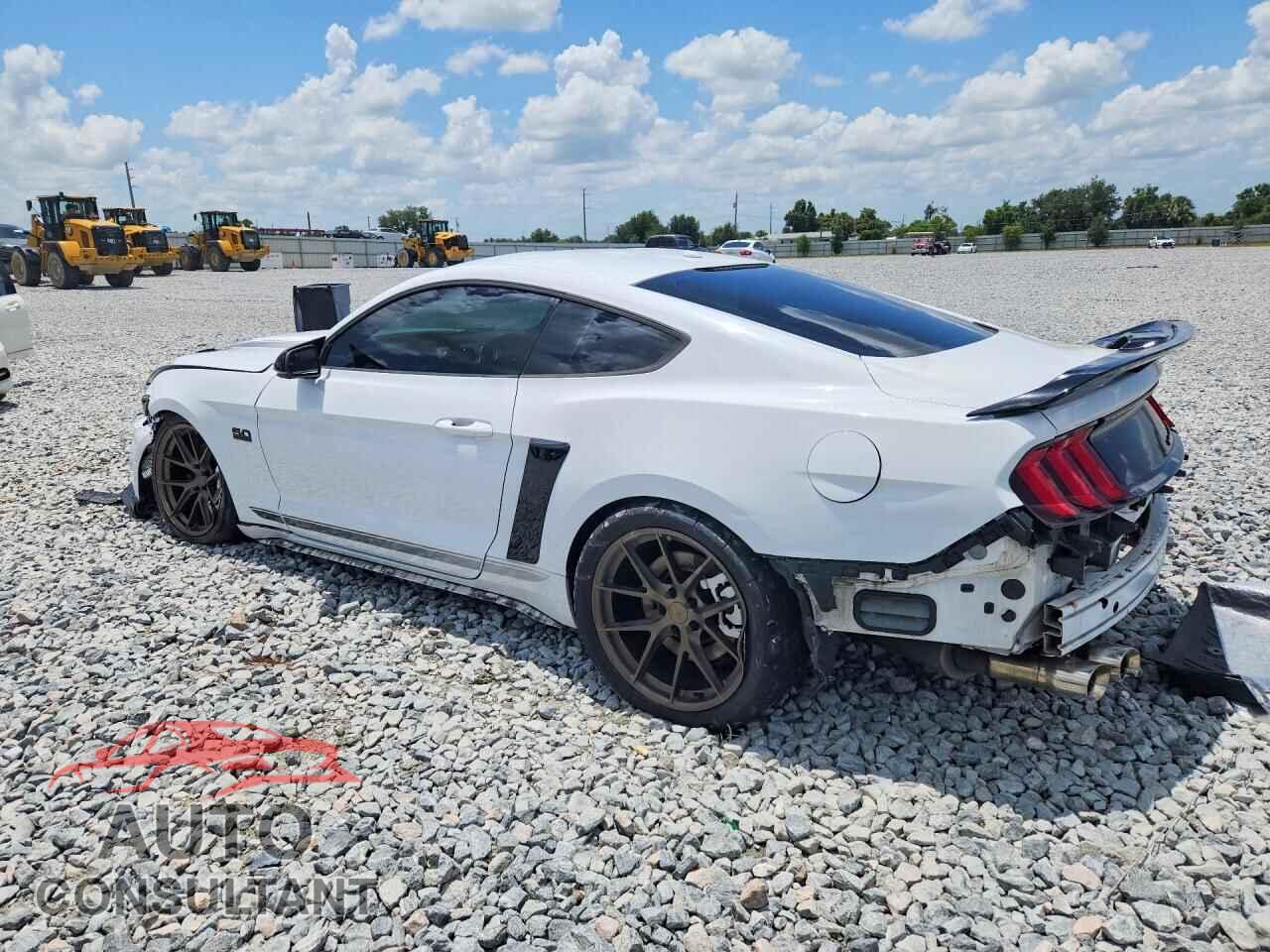 FORD MUSTANG 2016 - 1FA6P8CF8G5332114