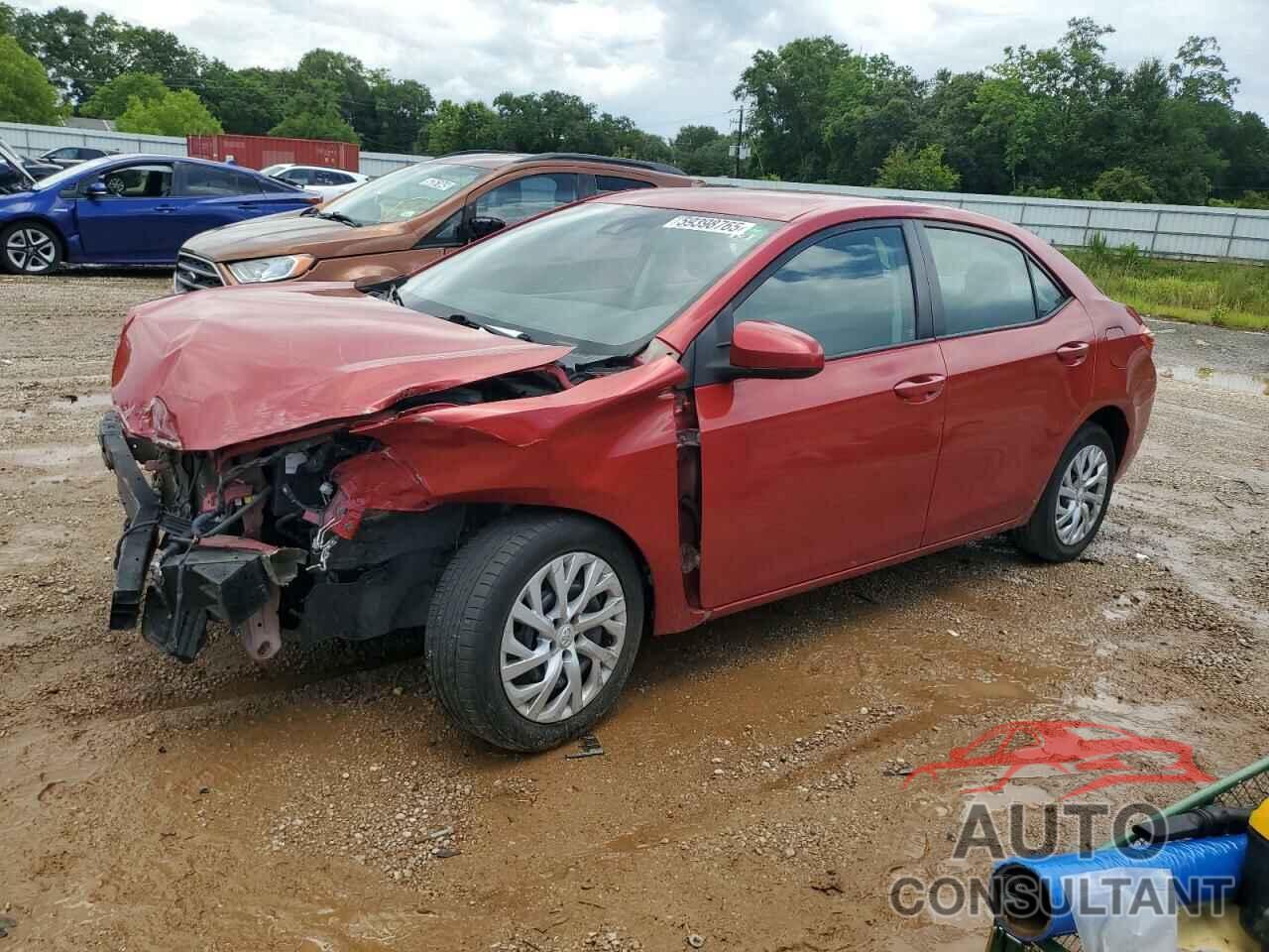 TOYOTA COROLLA 2018 - 5YFBURHE2JP753330