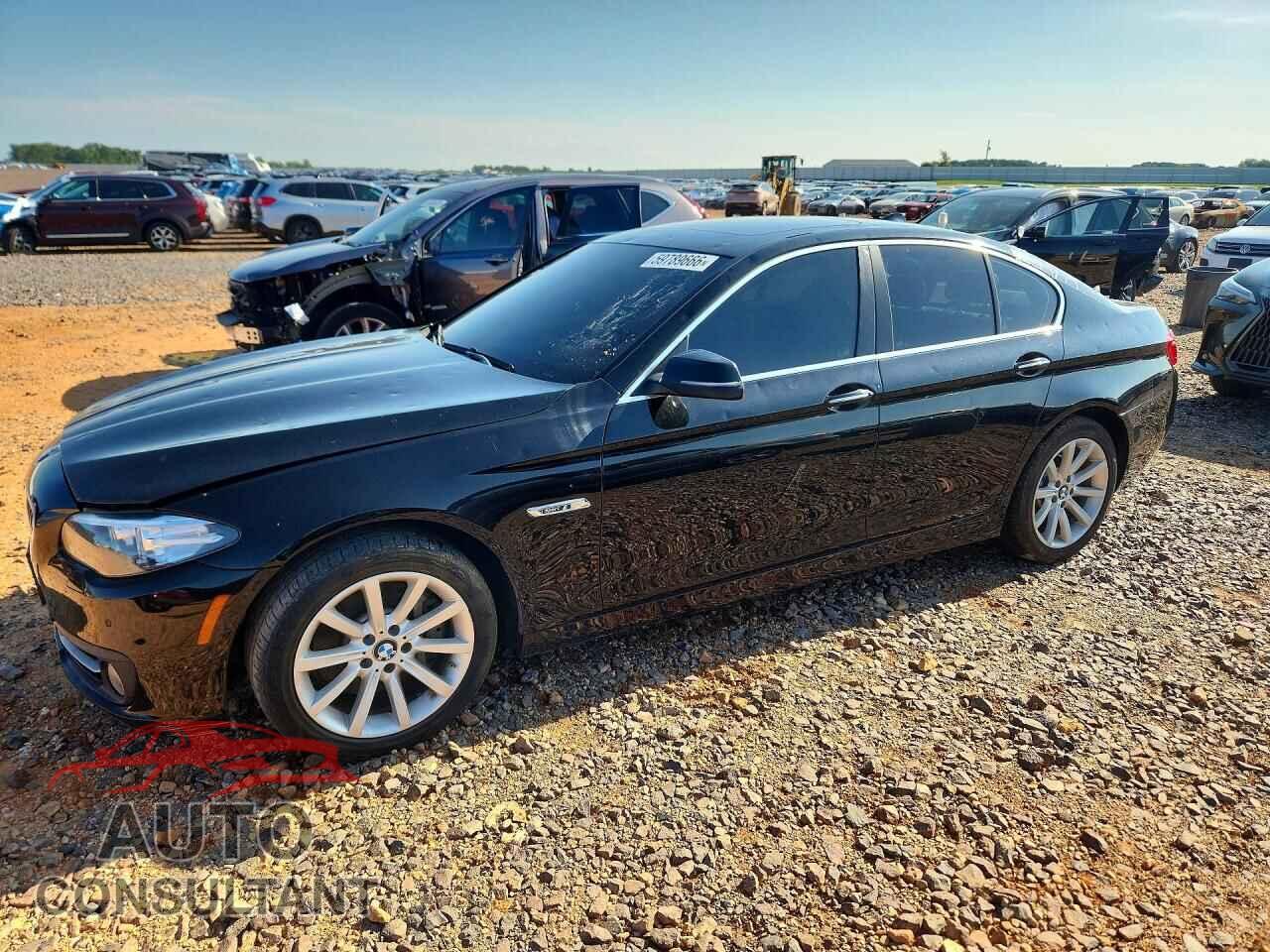 BMW 5 SERIES 2015 - WBA5B1C59FD918650
