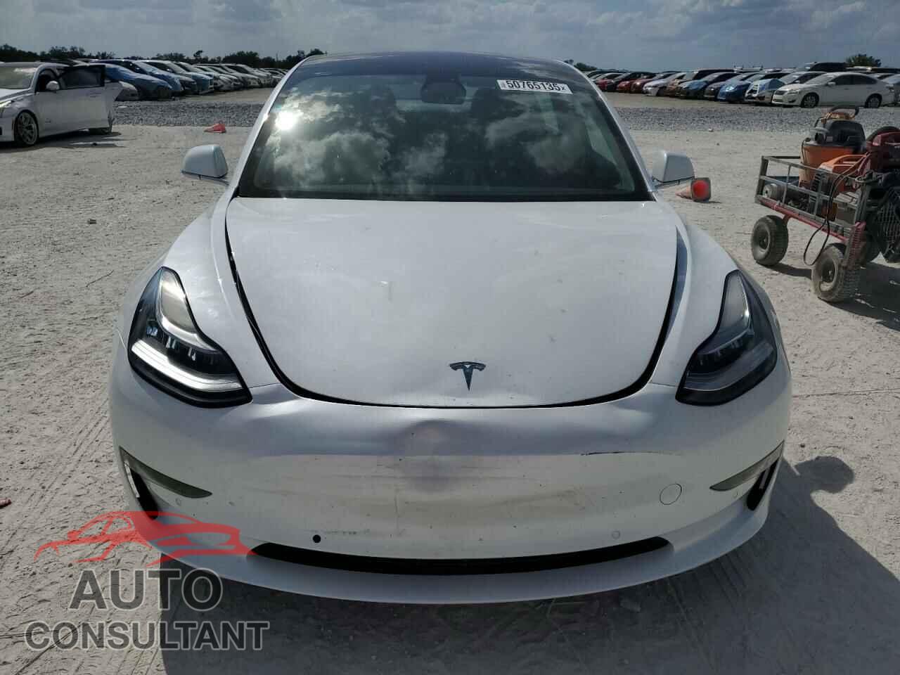 TESLA MODEL 3 2018 - 5YJ3E1EA3JF047676