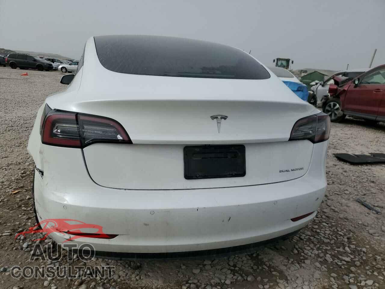 TESLA MODEL 3 2020 - 5YJ3E1EB6LF628164