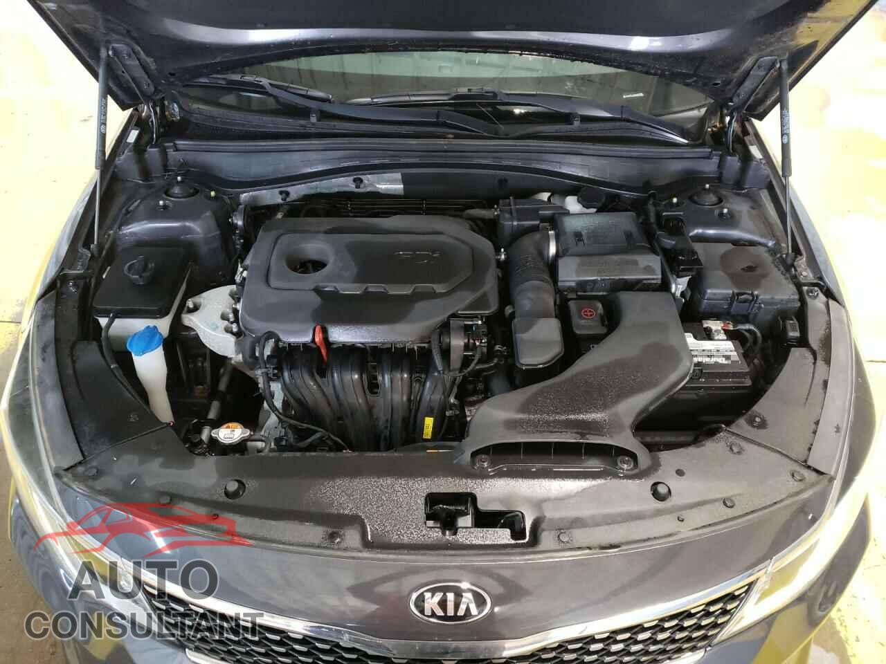 KIA OPTIMA 2018 - 5XXGT4L32JG182500